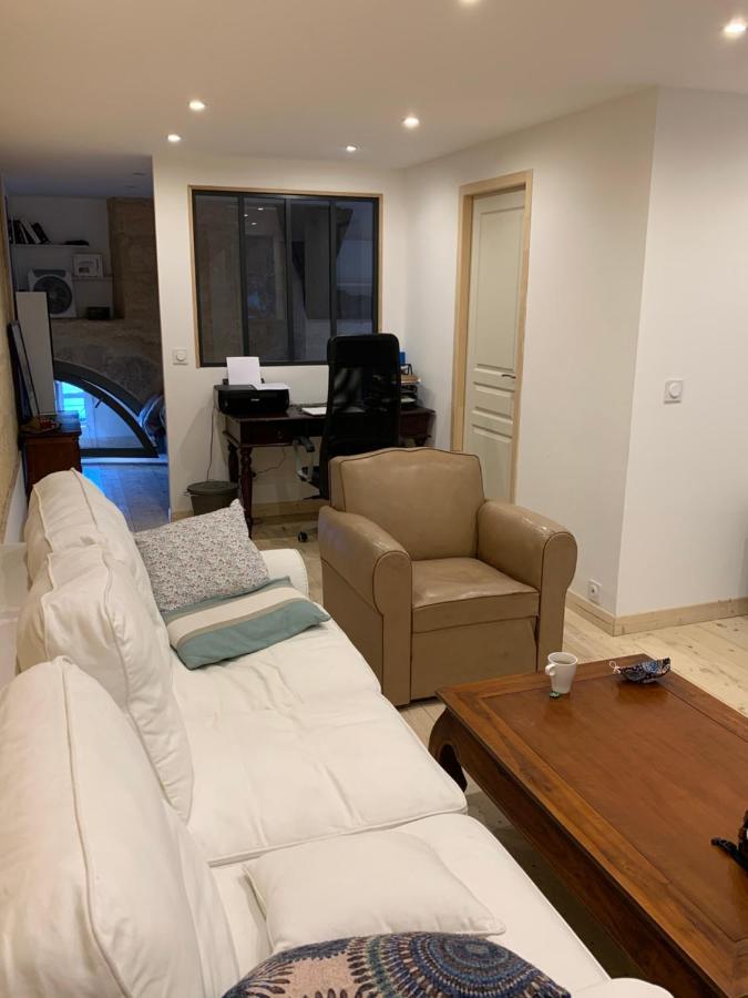 Chambre Avec Salle De Bain Et Cuisine Privee Centre Ville Historique Avec Climatisation Et Patio 波尔多 外观 照片